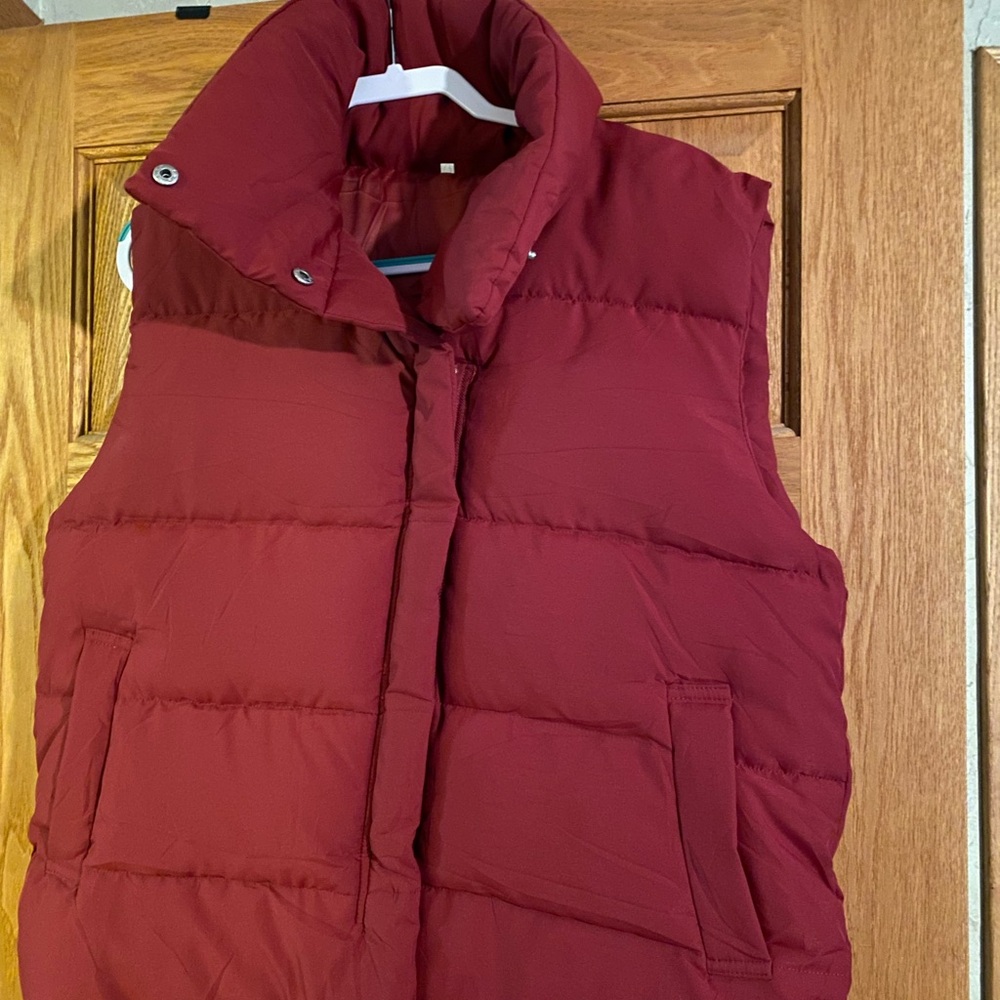 Quilted Puffer Vest in Deep Red